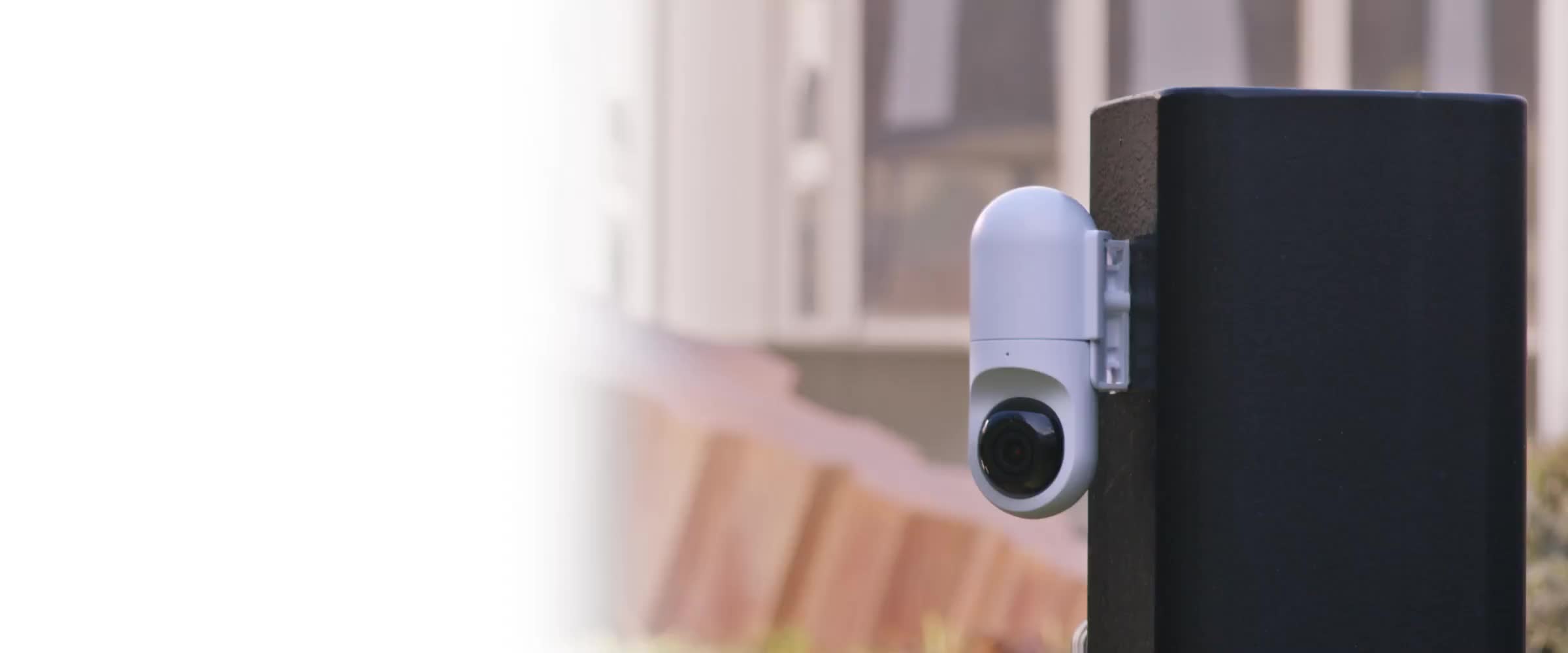 UniFi Protect Compactセキュリティカメラ - Ubiquiti