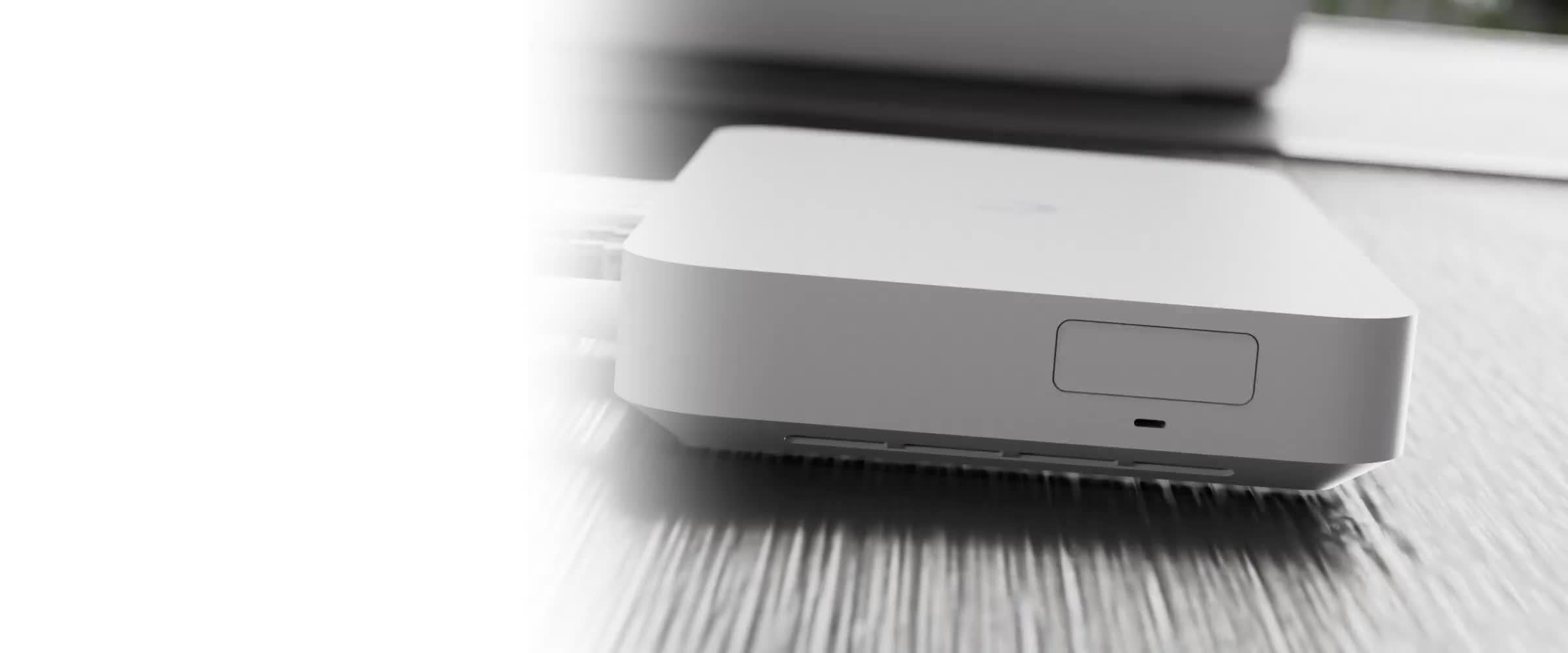 CompactなUniFi Cloud Gateways - Ubiquiti